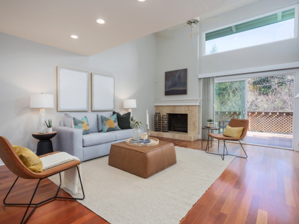 815 Augusta Dr